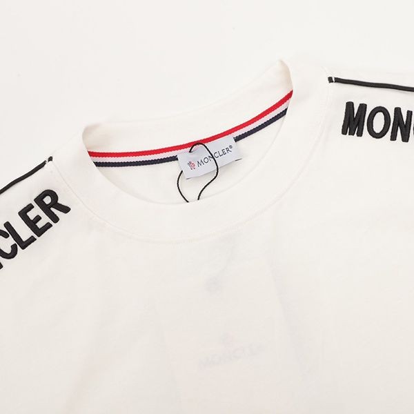 注目度抜群！モンクレール コピー胸に刺繍ロゴ Tシャツ&ホワイト mox38672